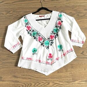 Embroidered cotton top